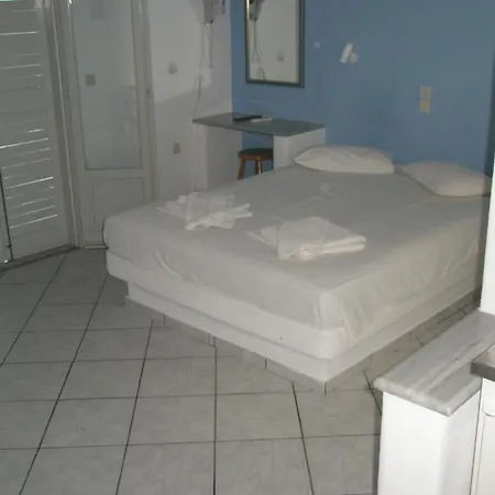 Ampeli * Parikia (Paros)