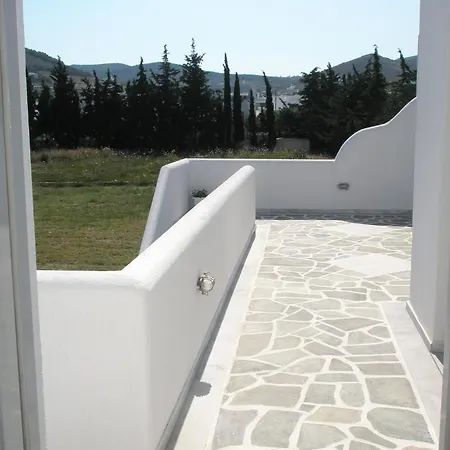 Ampeli * Parikia (Paros)