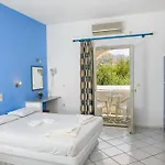 Ampeli * Páros